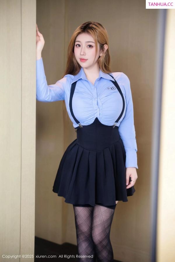 [XiuRen]高清写真图 2025.04.30 No.10224 M麦当劳 性感学生装